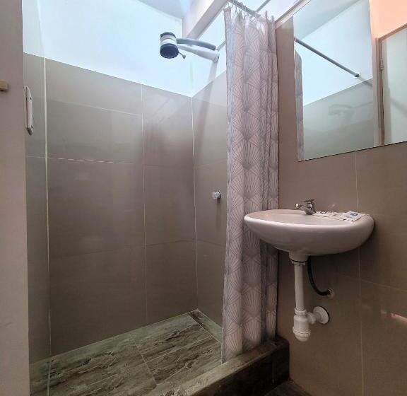 اتاق استاندارد با چشم‌انداز کوهستان, Ayllu B&b Ollantaytambo
