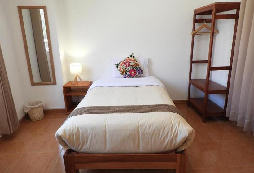 اتاق استاندارد یک نفره, Ayllu B&b Ollantaytambo