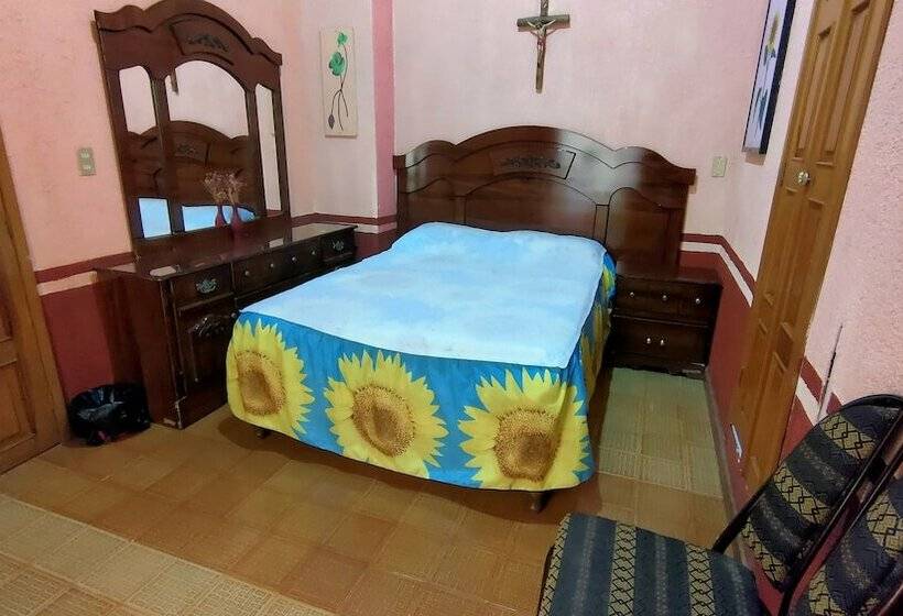 Quarto Estandar, Oyo  Posada Santa Cecilia, Jerez Zacatecas