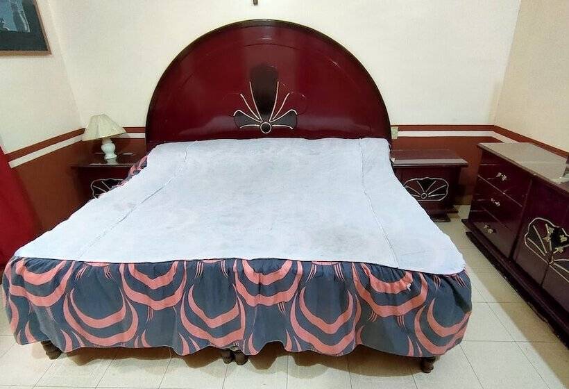 Quarto Superior, Oyo  Posada Santa Cecilia, Jerez Zacatecas
