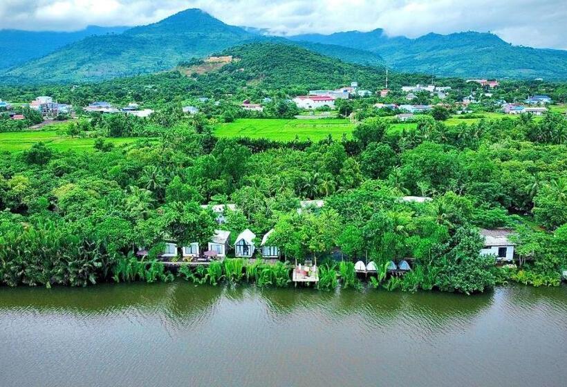 غرفة ديلوكس مطلّة علي البحر, Kampot Riverfront Boutique