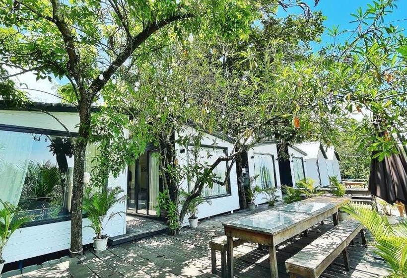 غرفة قياسية مطلّة علي البحر, Kampot Riverfront Boutique