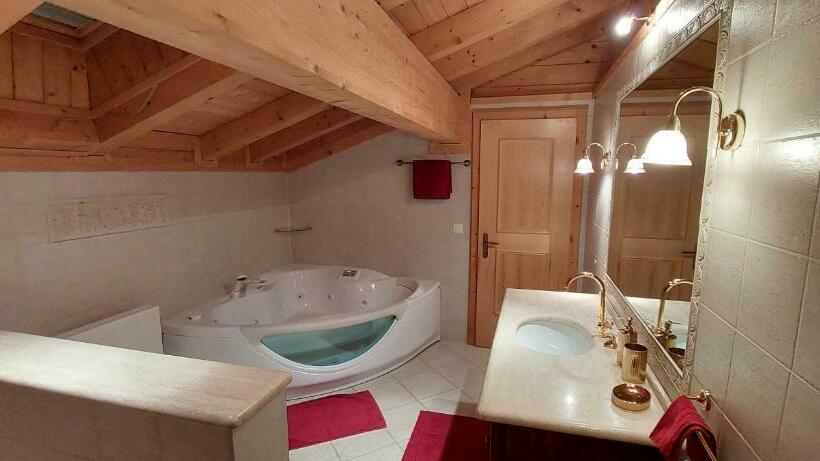 اتاق استاندارد با تخت بزرگ, Chambre D Hôtes L Ours Bleu