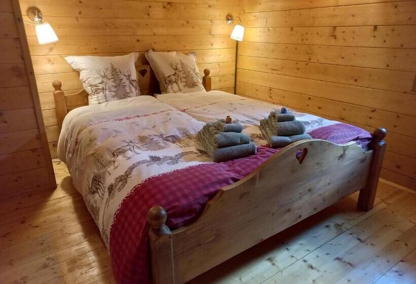 اتاق استاندارد, Chambre D Hôtes L Ours Bleu