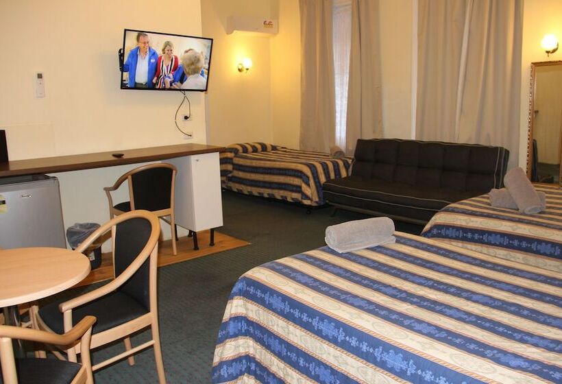 Семейный Номер, Alpine Heritage Motel