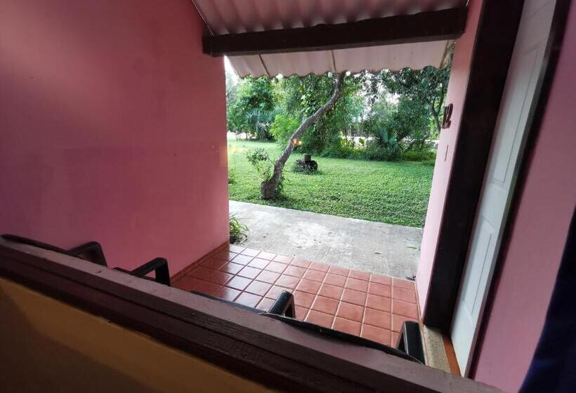 اتاق استاندارد, Doralba Inn Chichen