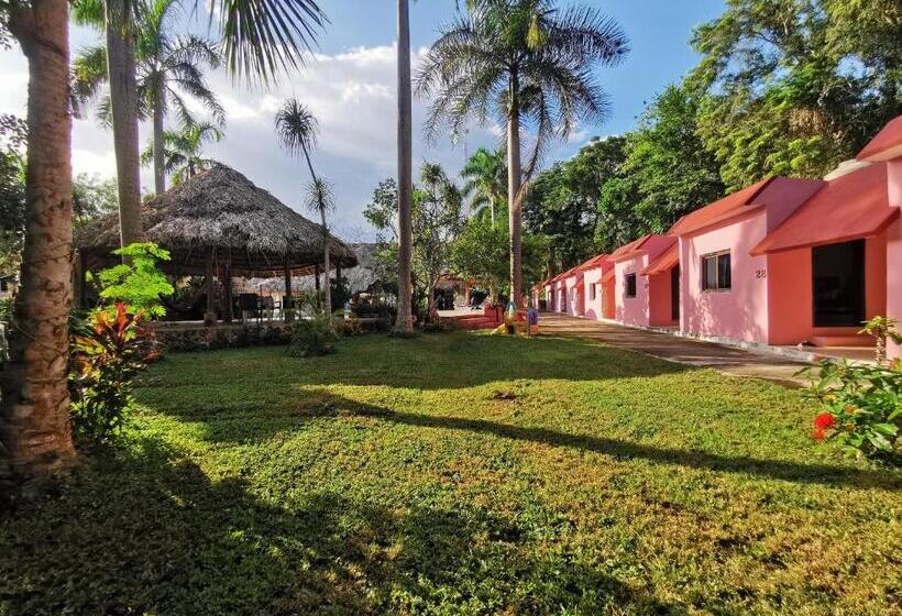 اتاق استاندارد چهار تخته, Doralba Inn Chichen