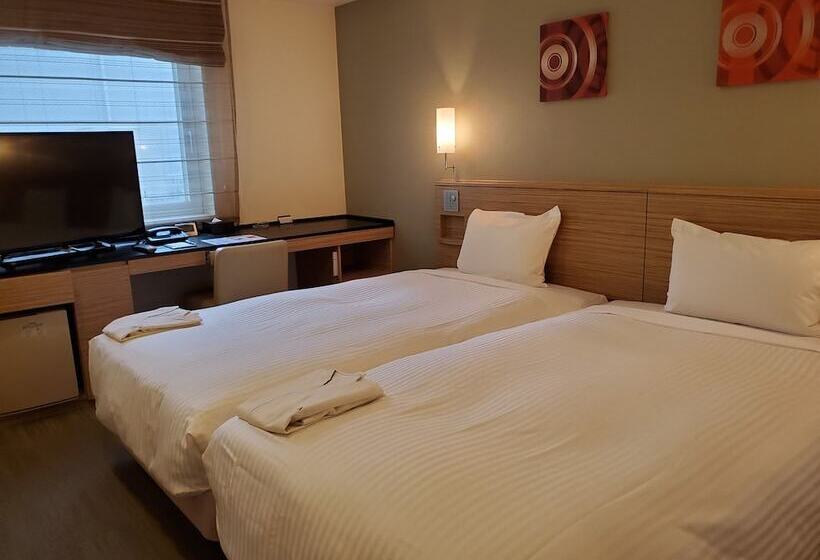 Номер Стандарт, Sotetsu Fresa Inn Yokohama Totsuka