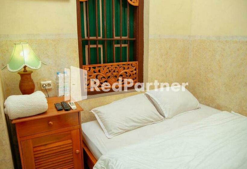 标准间, Flamboyan Asri Syariah Mitra Reddoorz Near Kampung Inggris Pare