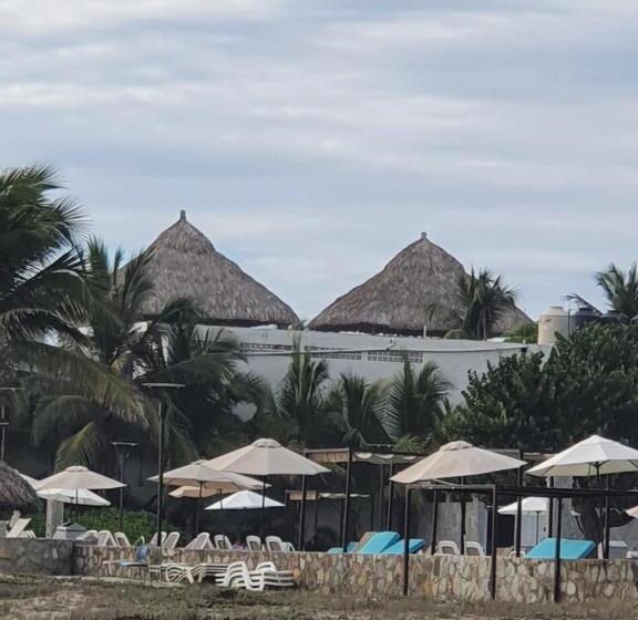 اتاق لوکس, Riviera Bonfil