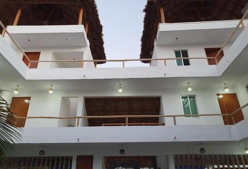 اتاق لوکس با بالکن و چشم‌انداز دریا, Riviera Bonfil