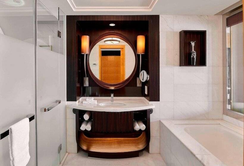 سوئیت کلاب, Sheraton Hohhot