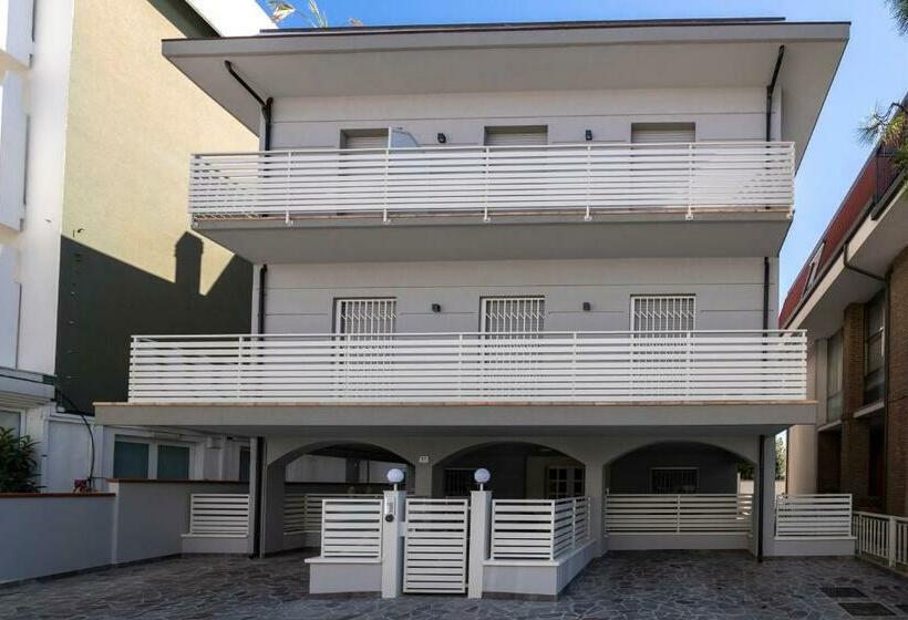 سوییت خانوادگی, Casa Plauto Suite Senza Cucina Without Kichen