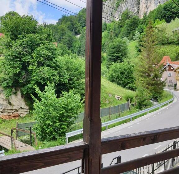 ویلای 1 خوابه, Vila Maria Dambovicioara