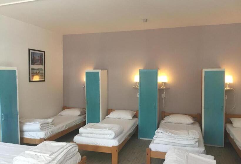 اتاق خانوادگی, Nouvel Horizon Guest Center Landes