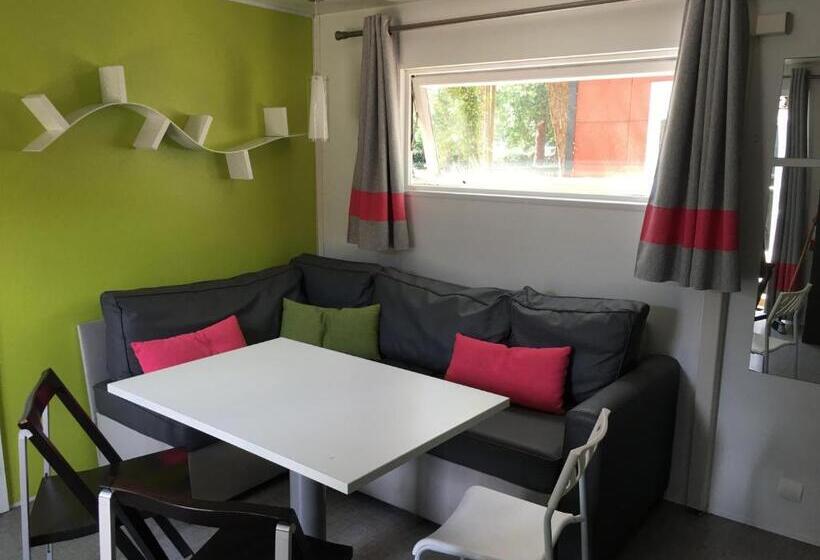 ویلای استاندارد 3 خوابه, Nouvel Horizon Guest Center Landes