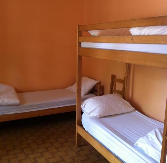 اتاق استاندارد سه نفره, Nouvel Horizon Guest Center Landes