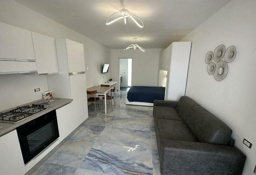 استودیو استاندارد با تراس, Infinity Residence Con Parcheggio