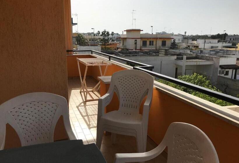 استودیو استاندارد با تراس, Infinity Residence Con Parcheggio
