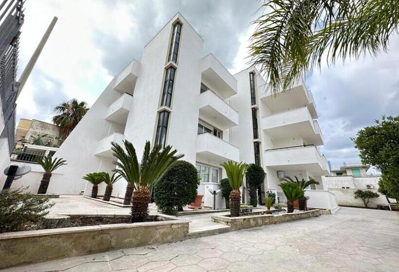 استودیو استاندارد با بالکن, Infinity Residence Con Parcheggio