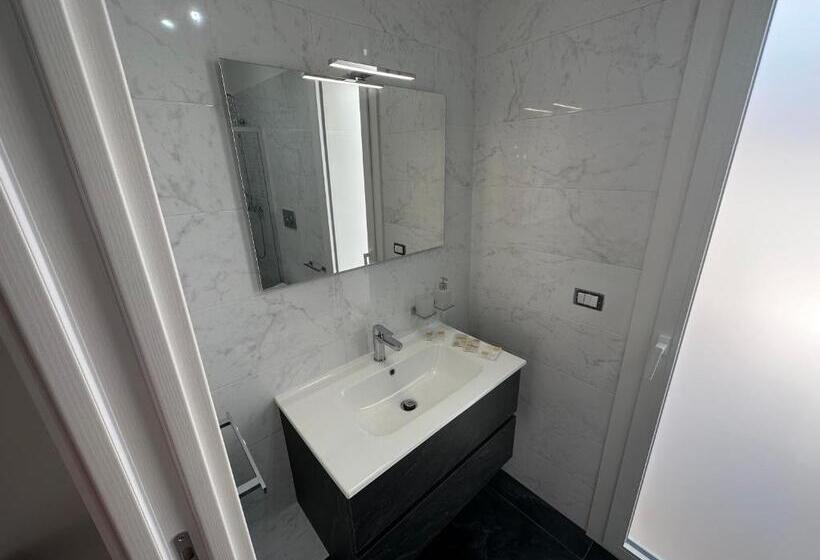 استودیو استاندارد با تراس, Infinity Residence Con Parcheggio