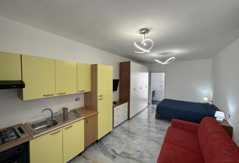 استودیو استاندارد با تراس, Infinity Residence Con Parcheggio