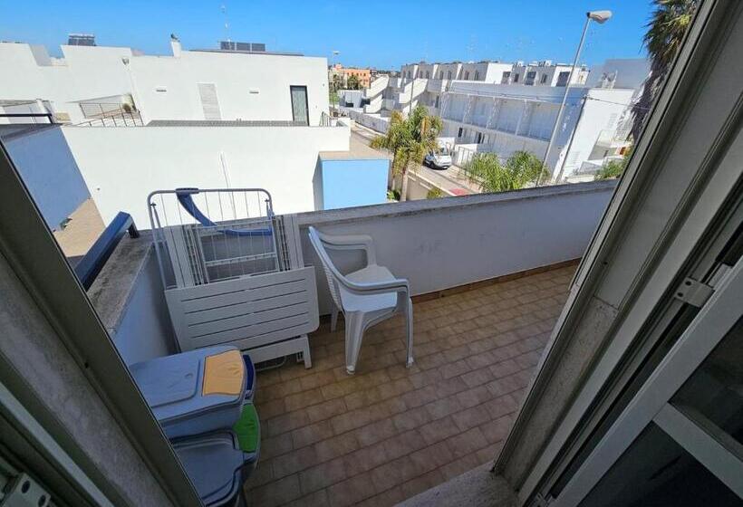 استودیو استاندارد با بالکن, Infinity Residence Con Parcheggio