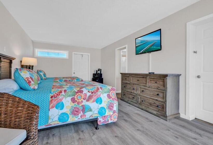 اتاق استاندارد با چشم‌انداز, Coconut Cay Resort