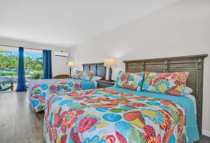 اتاق استاندارد با چشم‌انداز, Coconut Cay Resort