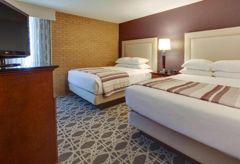 Suite, Drury Inn & Suites Louisville East