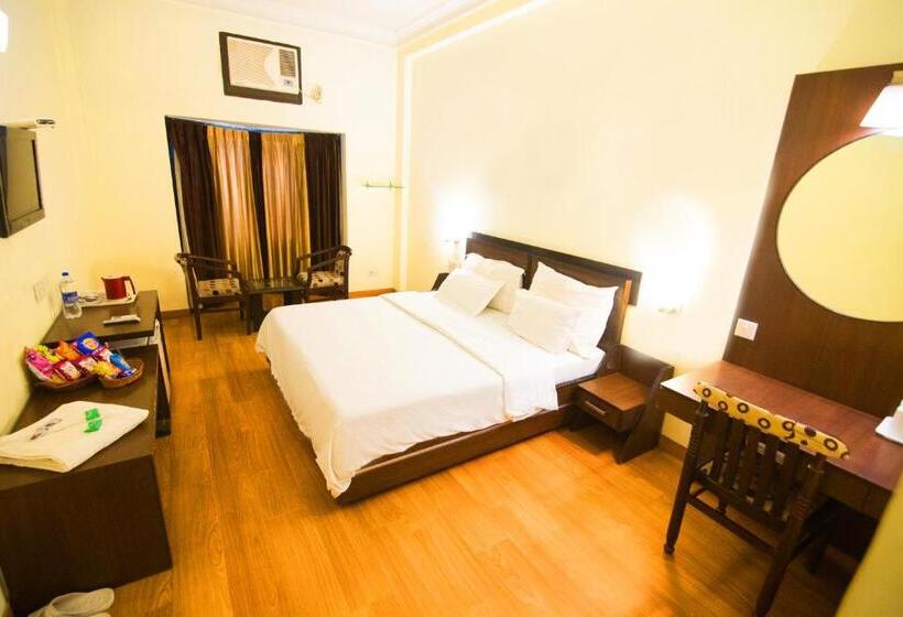 اتاق لوکس, Hong Kong Inn