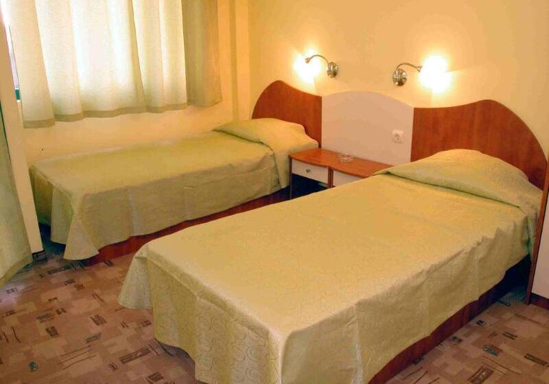 Номер Стандарт, Silver   All Inclusive, Free Parking