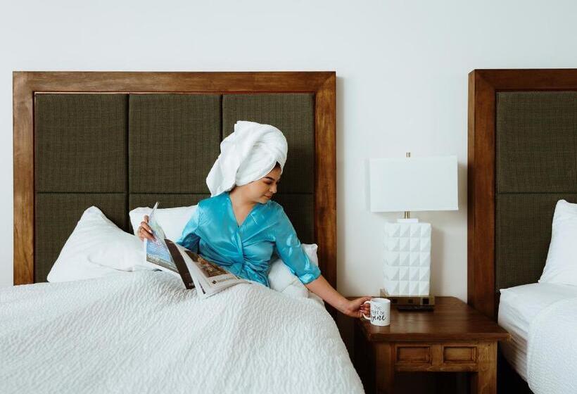 Номер Deluxe Кровать Куин, Taos Valley Lodge
