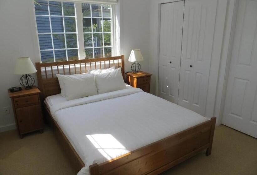 Люкс с Видом, Waters Edge Shoreside Suites
