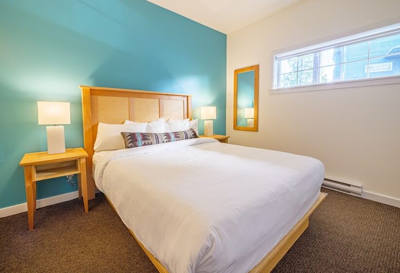 Люкс Кровать Кинг, Waters Edge Shoreside Suites