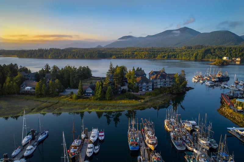 Люкс с Видом, Waters Edge Shoreside Suites