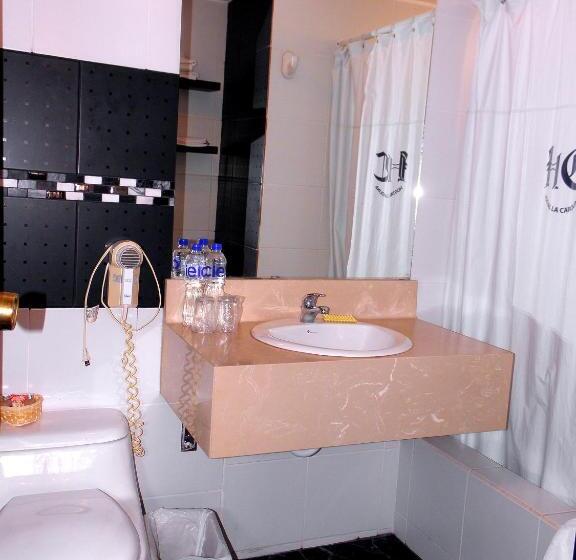Номер Стандарт Трехместный, La Carolina Inn