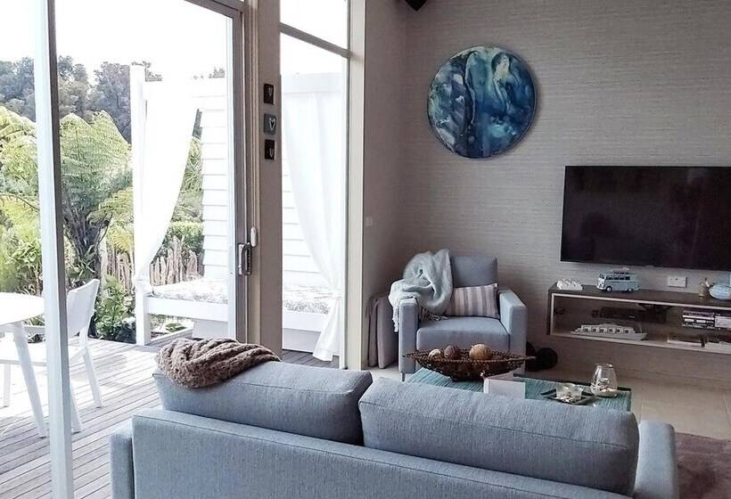Студия Стандарт Двуспальная Кровать, The Bay Lodge