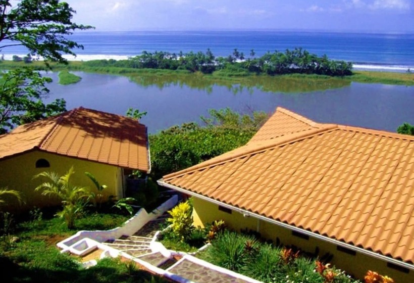 بانگلوی استاندارد, Lagunavista Villas