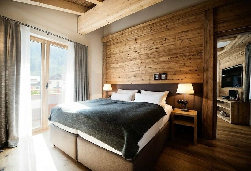 Апартаменты Comfort 3 Спальни, Galzig Lodge