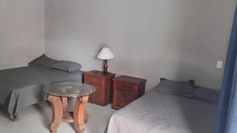Бунгало Стандарт, Casa Raymundo Suites