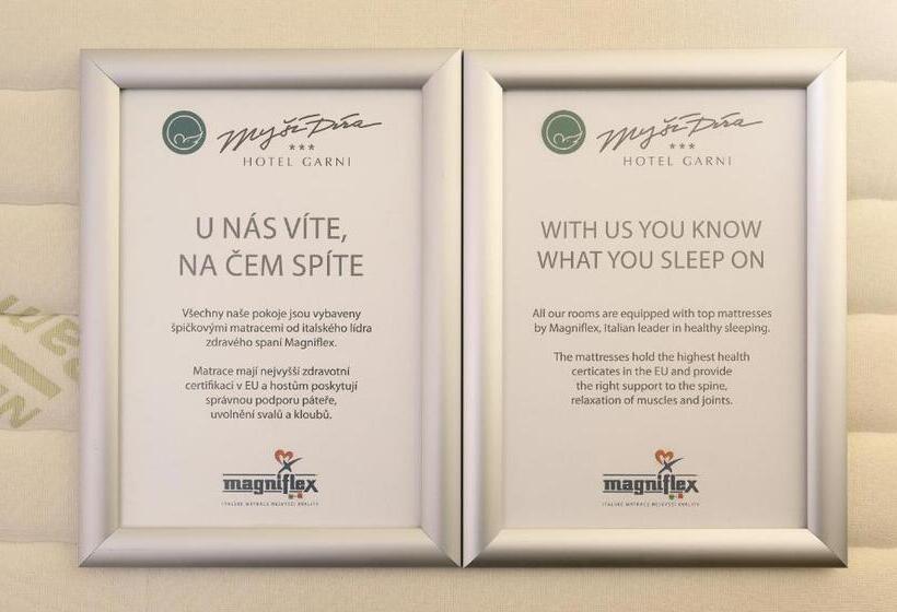 ベーシックルーム, Garni Myší Díra