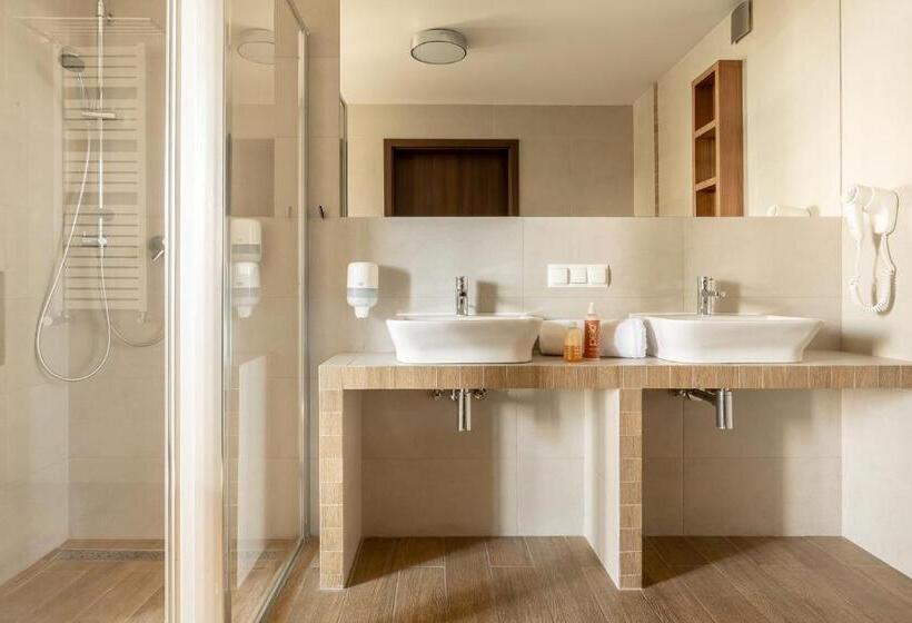 Suite com Varanda, Wilga