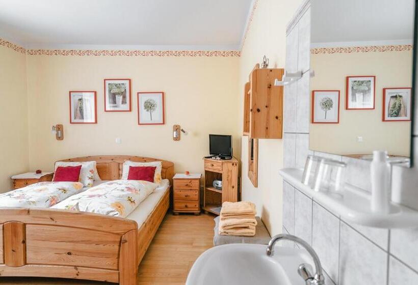 Номер Стандарт, Prinzenhof