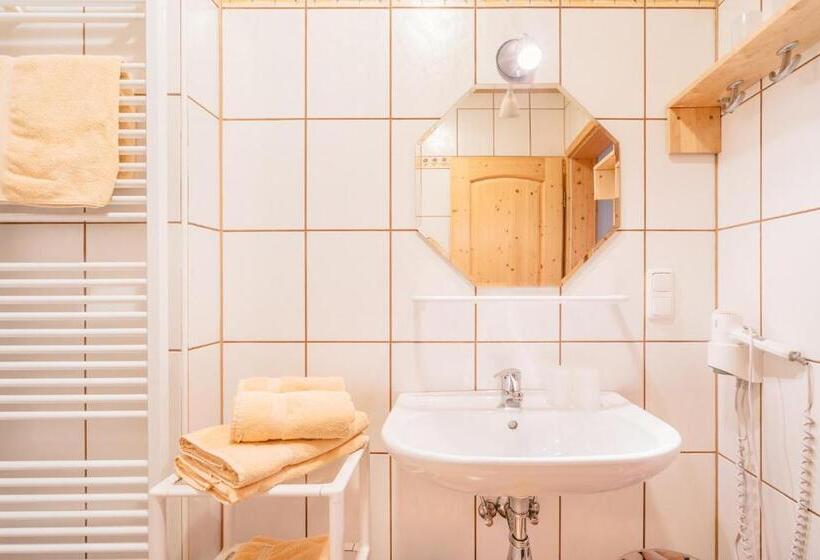 Апартаменты 2 Спальни, Prinzenhof