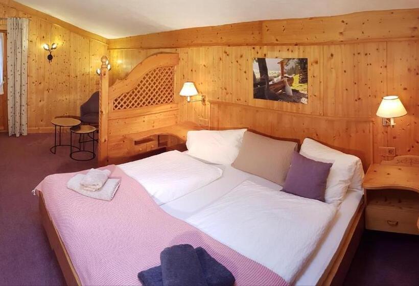 Номер Стандарт, Bauernhof Oberscheffau
