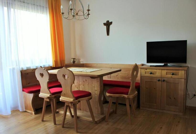 Апартаменты Deluxe 2 Спальни, Ferienland Stubai