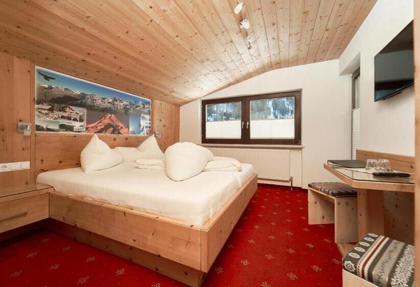 Номер Стандарт с Балконом, Gästehaus Judith