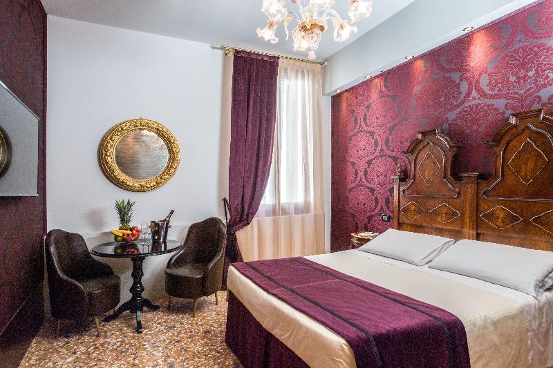 اتاق سوپریور, Locanda Leon Bianco On The Grand Canal