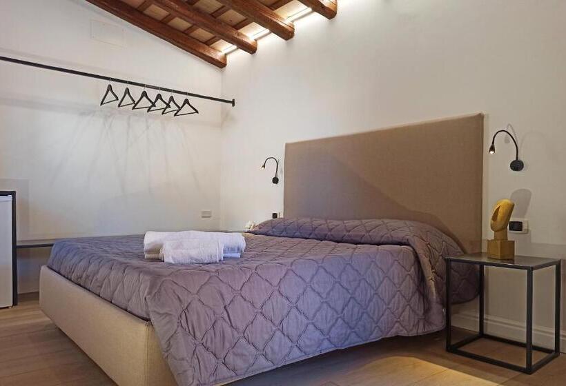 اتاق استاندارد با تراس, Residence Cortile Mercè